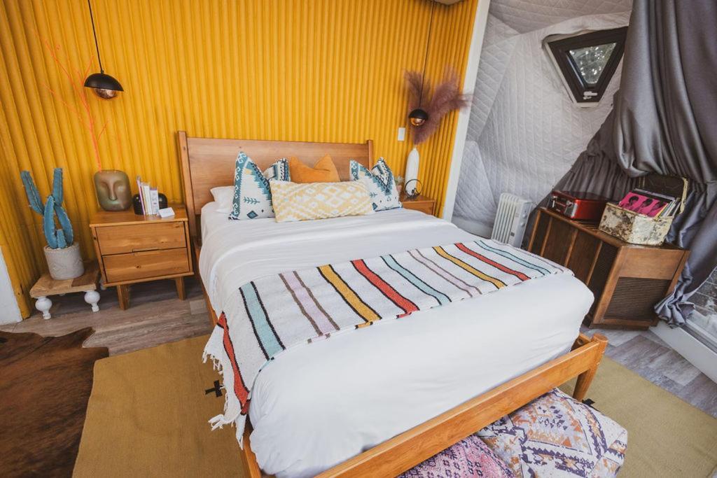 Zia Geo Dome At El Mistico Ranch, Glamping Villa Nogal Luaran gambar